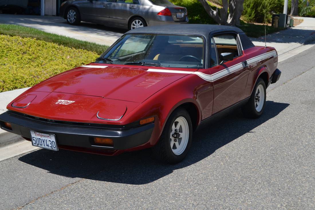 Triumph-tr-7-victory-edition-1976-red-21