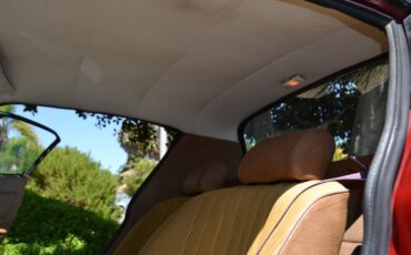 Triumph-tr-7-victory-edition-1976-red-5