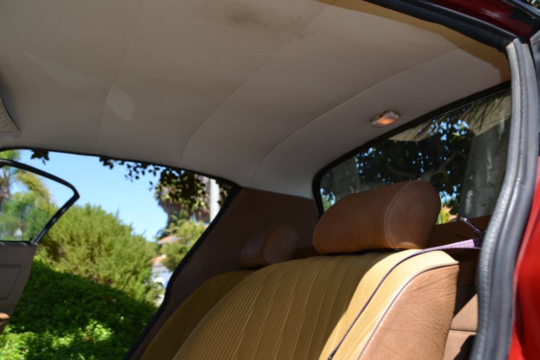 Triumph-tr-7-victory-edition-1976-red-5