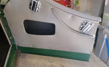 Triumph-tr2-1954-green-14