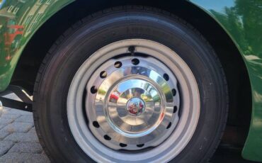 Triumph-tr2-1954-green-17