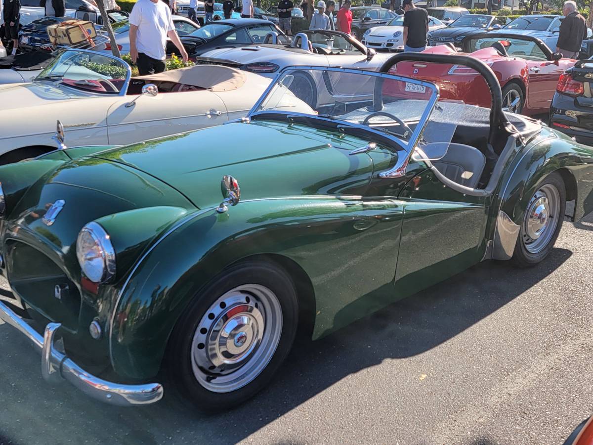 Triumph-tr2-1954-green-2