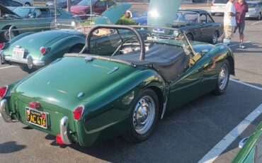 Triumph-tr2-1954-green-6