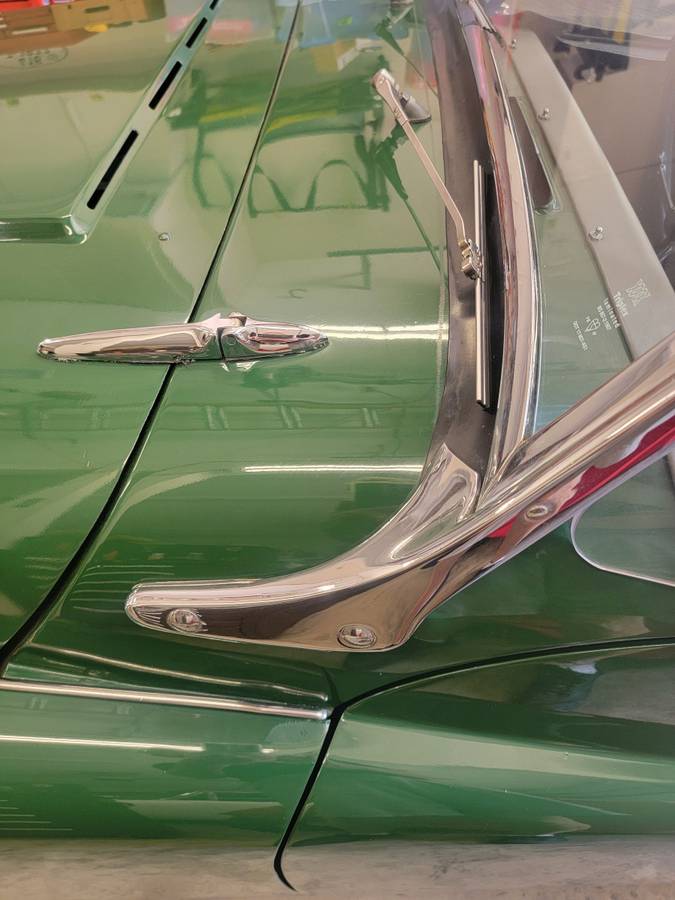 Triumph-tr2-1954-green-7