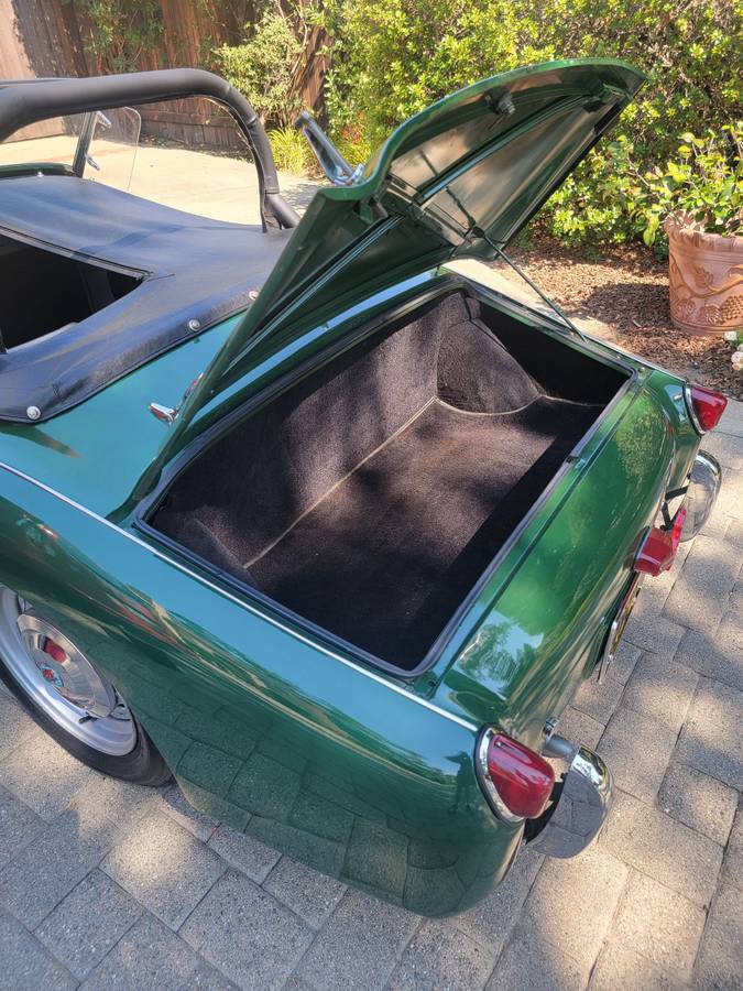 Triumph-tr2-1954-green-8