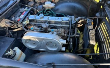 Triumph-tr250-1968-black-13