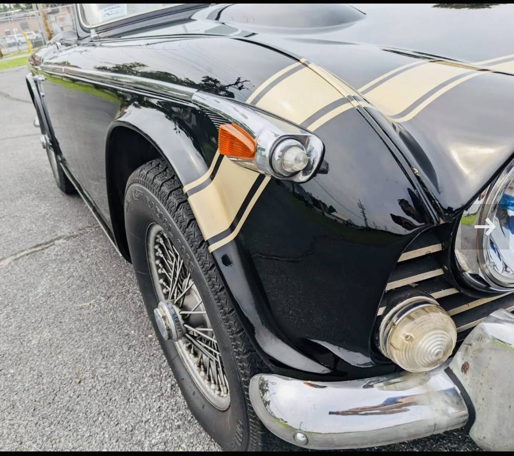 Triumph-tr250-1968-black-19