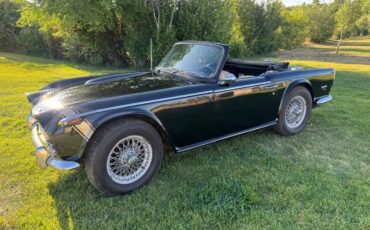 Triumph-tr250-1968-black