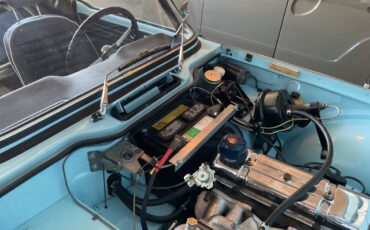 Triumph-tr4-1962-blue-12