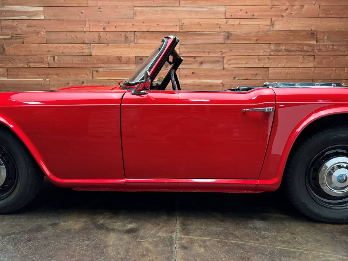 Triumph-tr4-1964-10