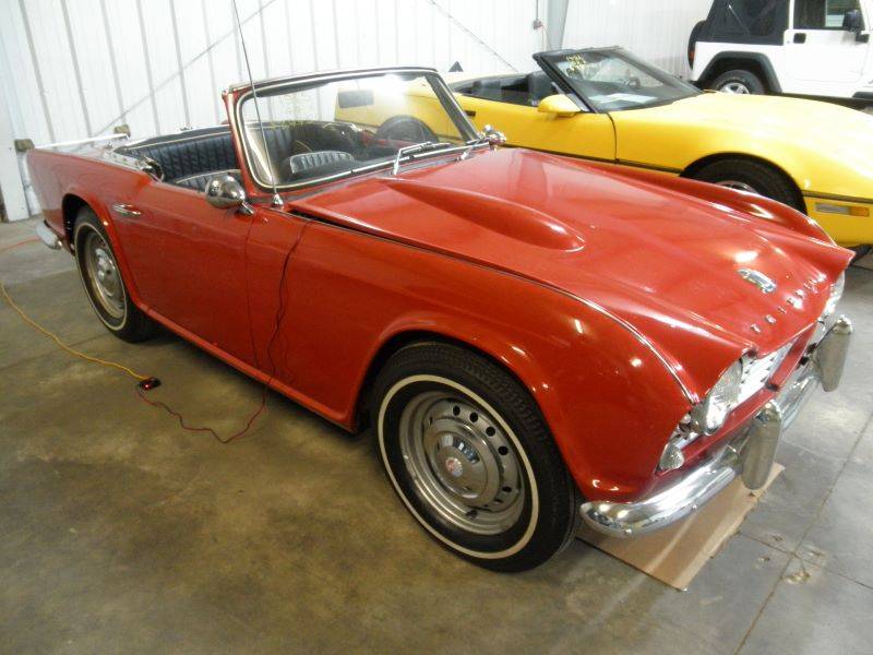 Triumph-tr4-1965-16