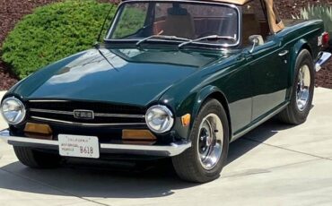 Triumph-tr6-1970-green