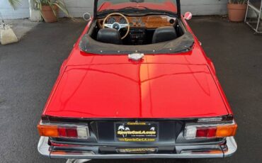 Triumph-tr6-1973-13