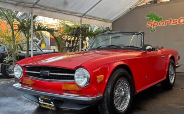 Triumph-tr6-1973-5
