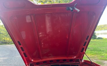 Triumph-tr6-1973-red-18