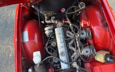 Triumph-tr6-1973-red-20