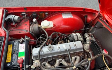 Triumph-tr6-1973-red-24