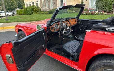 Triumph-tr6-1973-red-43