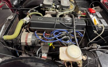 Triumph-tr6-1973-red-8