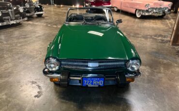 Triumph-tr6-1976-green-13