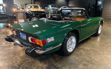 Triumph-tr6-1976-green-6