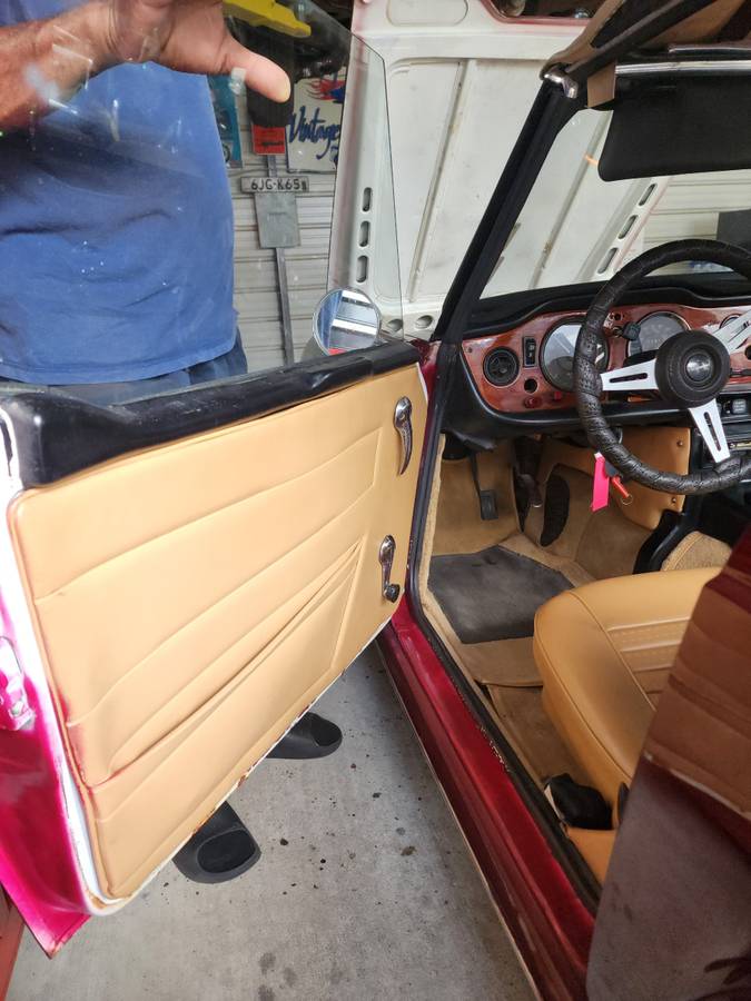 Triumph-tr6-1993-4