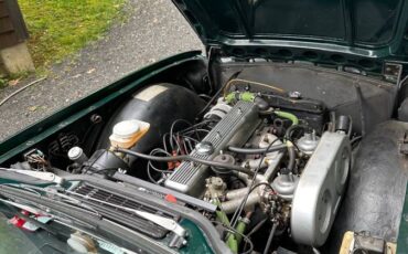 Triumph-tr6-convertible-1974-green-4