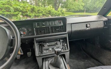 Triumph-tr7-1976-green-11