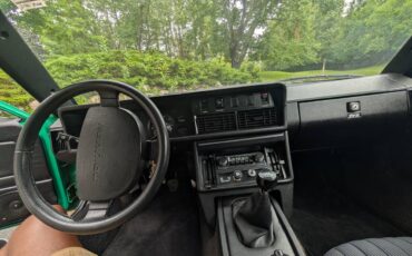 Triumph-tr7-1976-green-12
