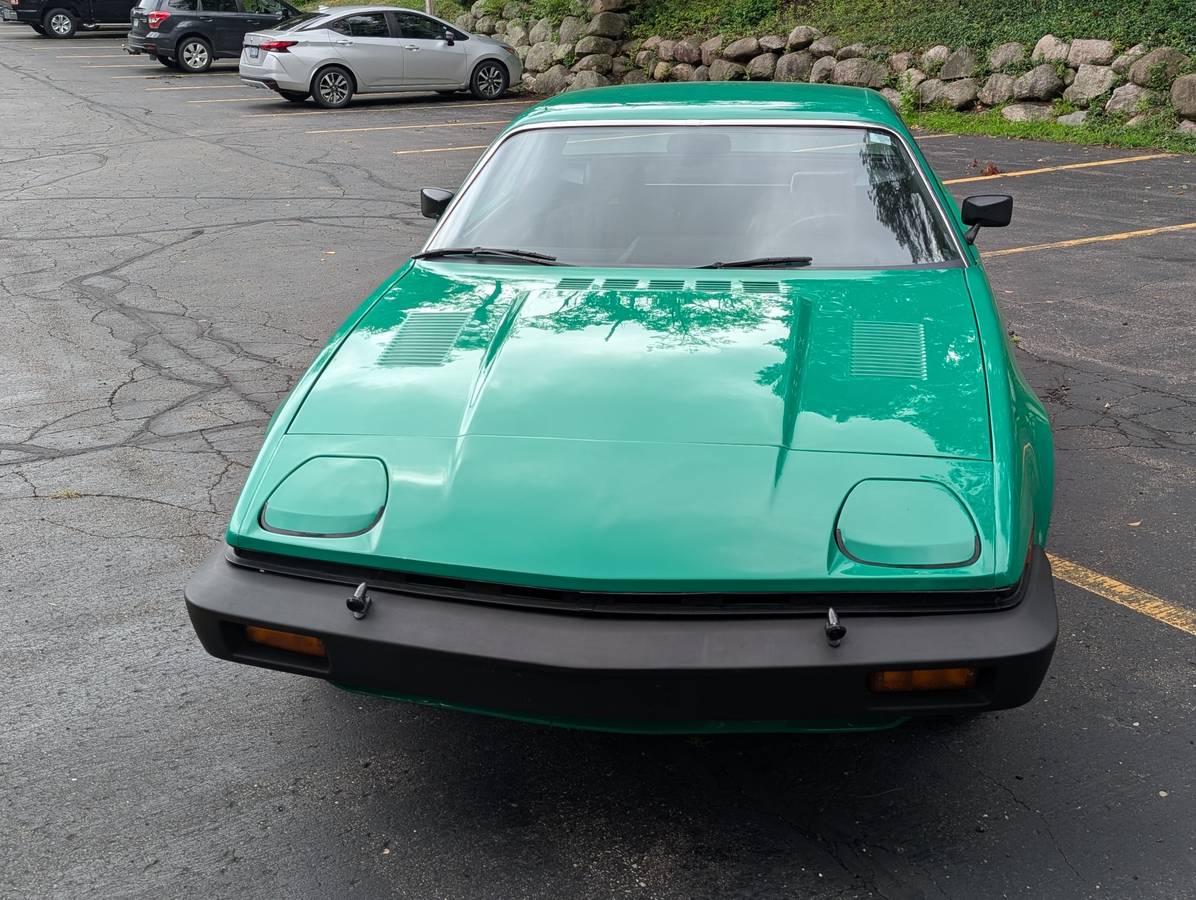 Triumph-tr7-1976-green-4