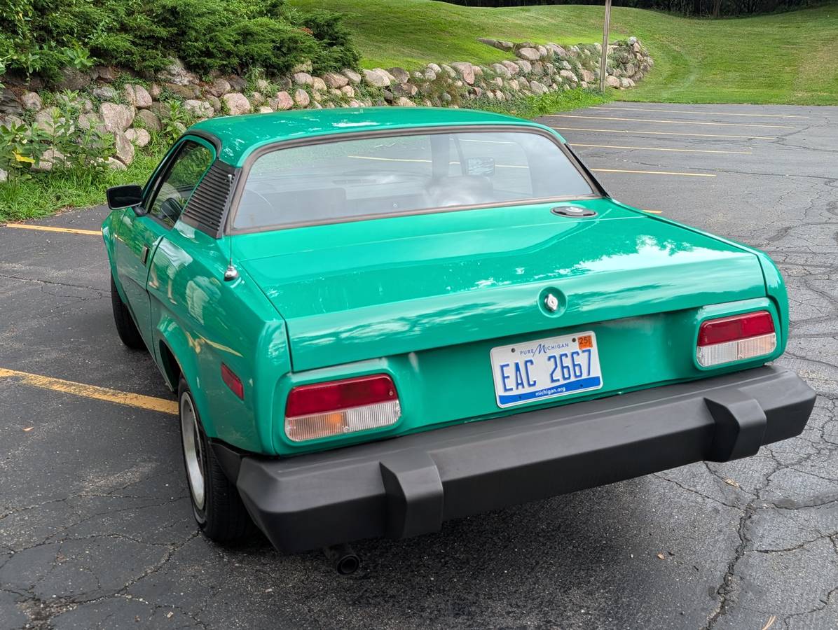Triumph-tr7-1976-green-5
