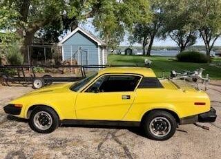 Triumph-tr7-1976-yellow