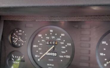 Triumph-tr7-1980-orange-5