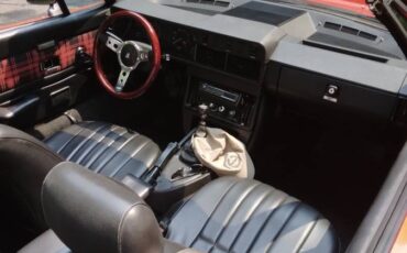 Triumph-tr7-1980-orange-7