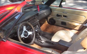 Triumph-tr7-1980-red