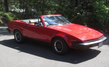 Triumph-tr7-1980-red-6