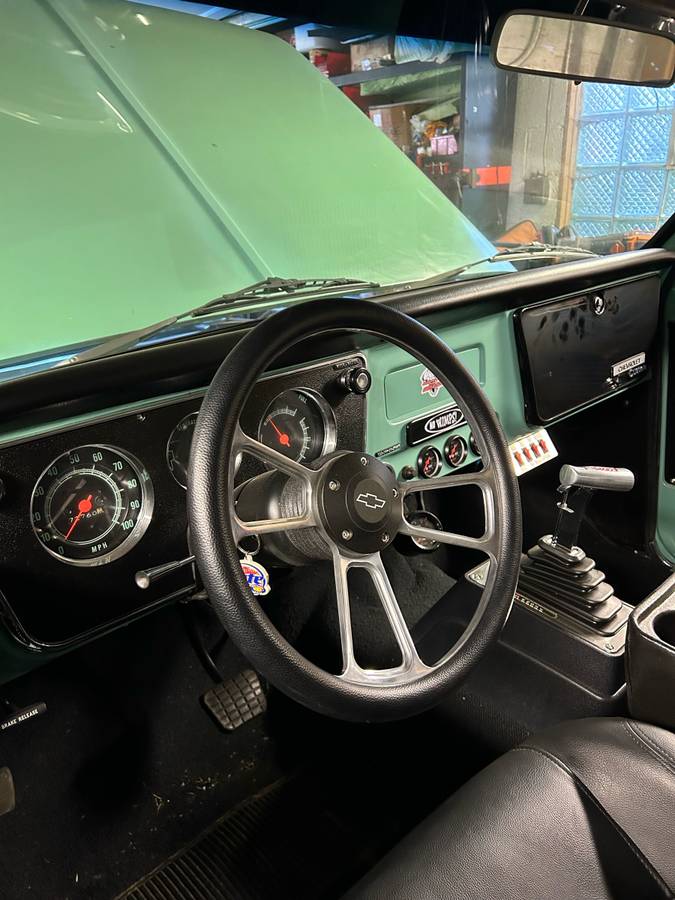 Truck-1969-green-3