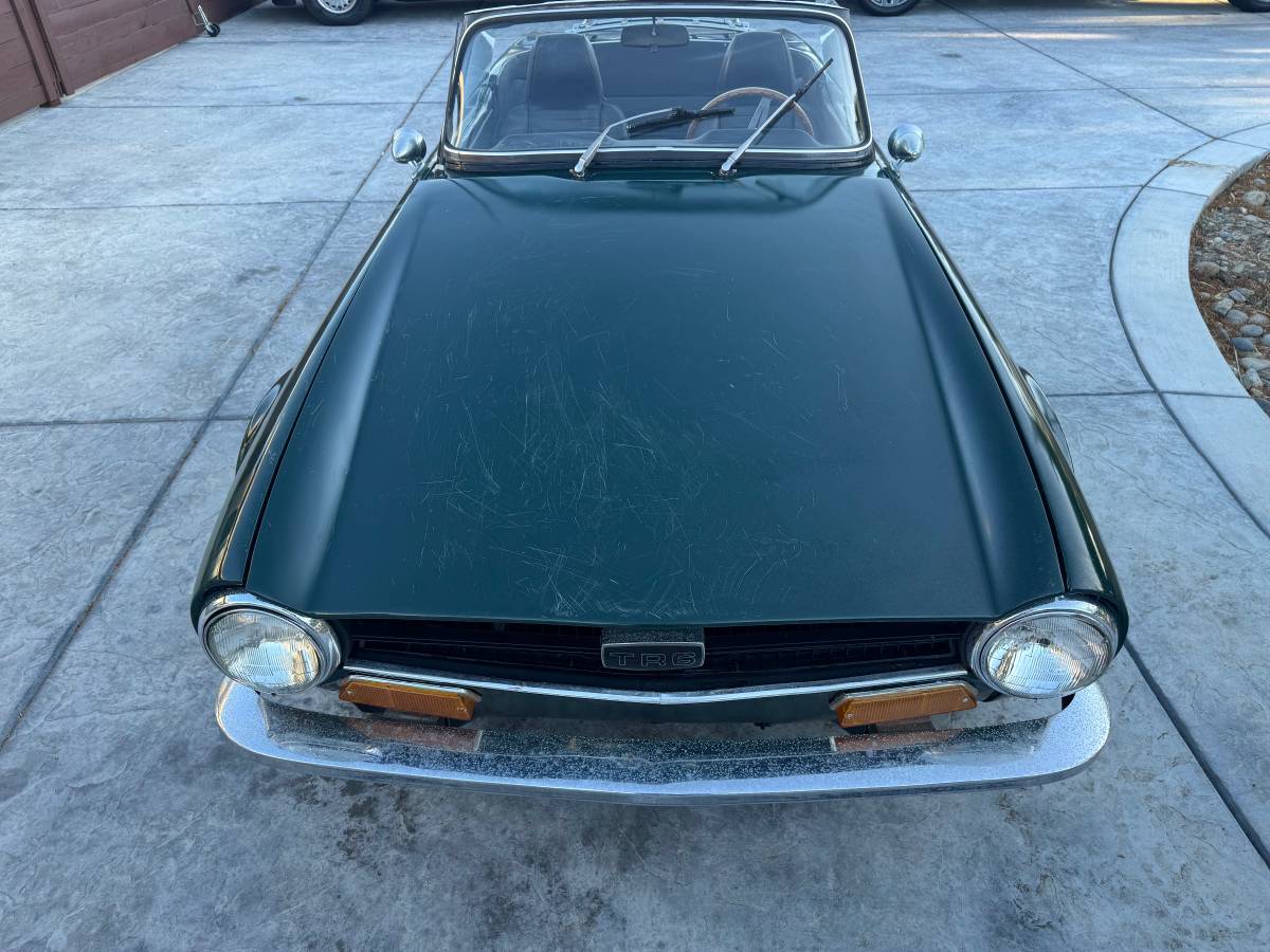 Truimph-tr6-1972-green-8