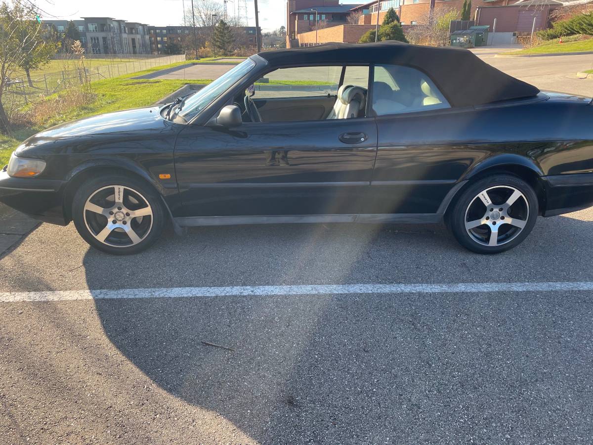 Turbo-saab-convertible-1995-black-4