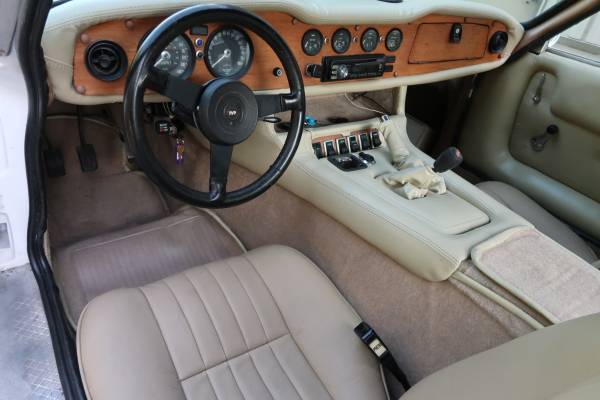 Tvr-2500m-1976-white-1