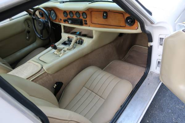 Tvr-2500m-1976-white-2