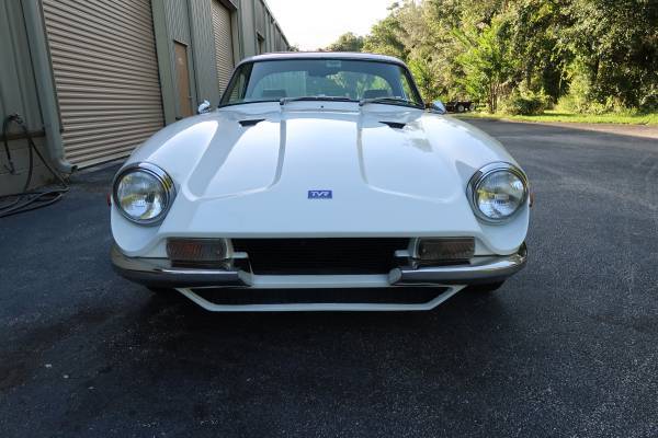 Tvr-2500m-1976-white-8