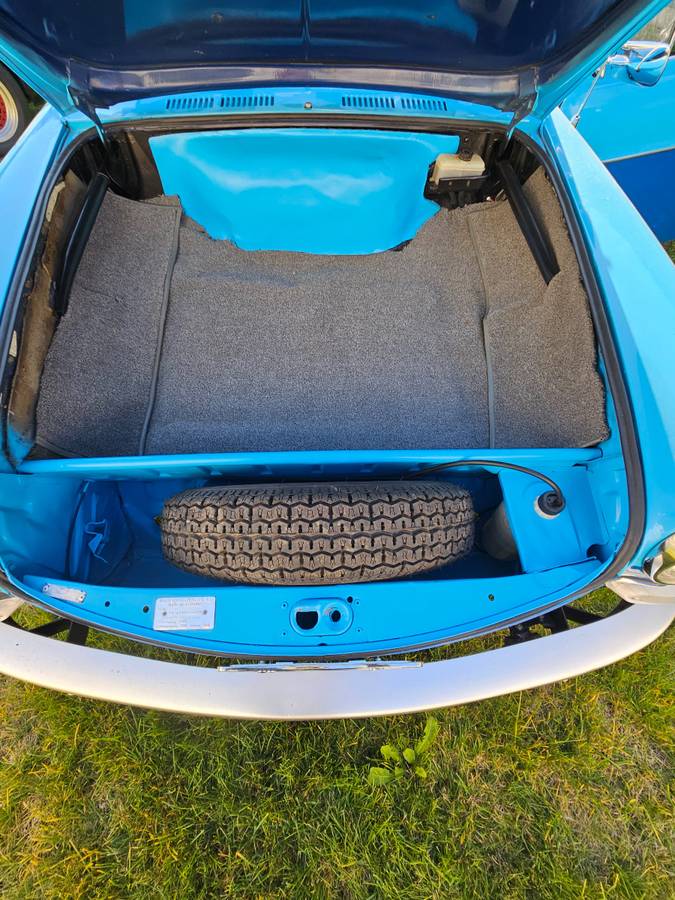 Type-3-squareback-1971-blue-1