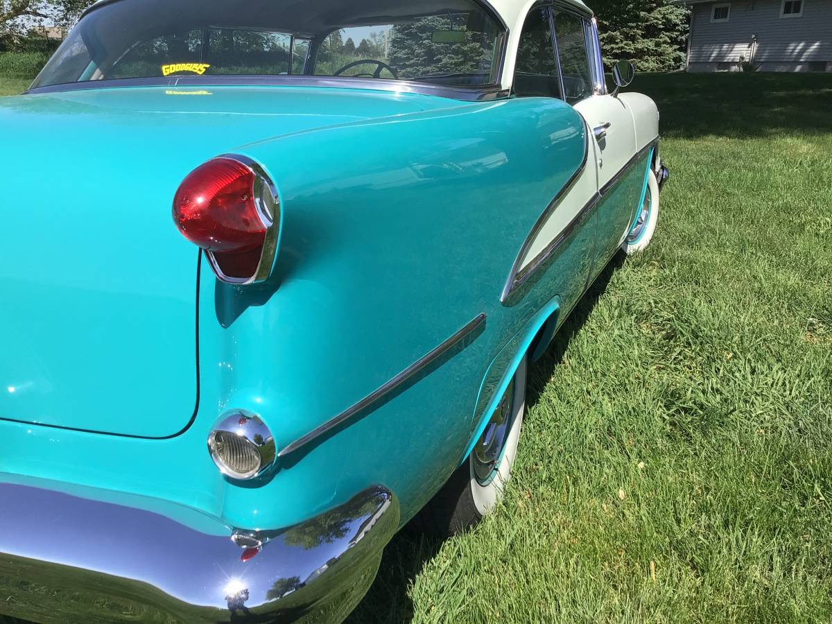 Unknown-Olds-holiday-88-1955-6