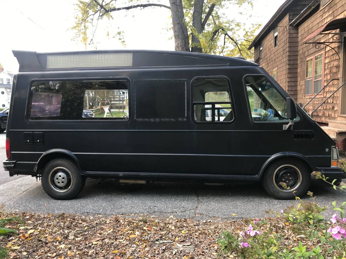 Usa-motor-corp-1992-black-1