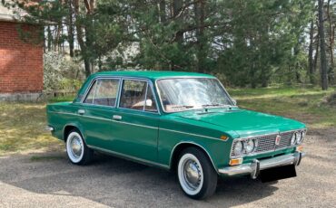 Vaz-2103-1975-green-4