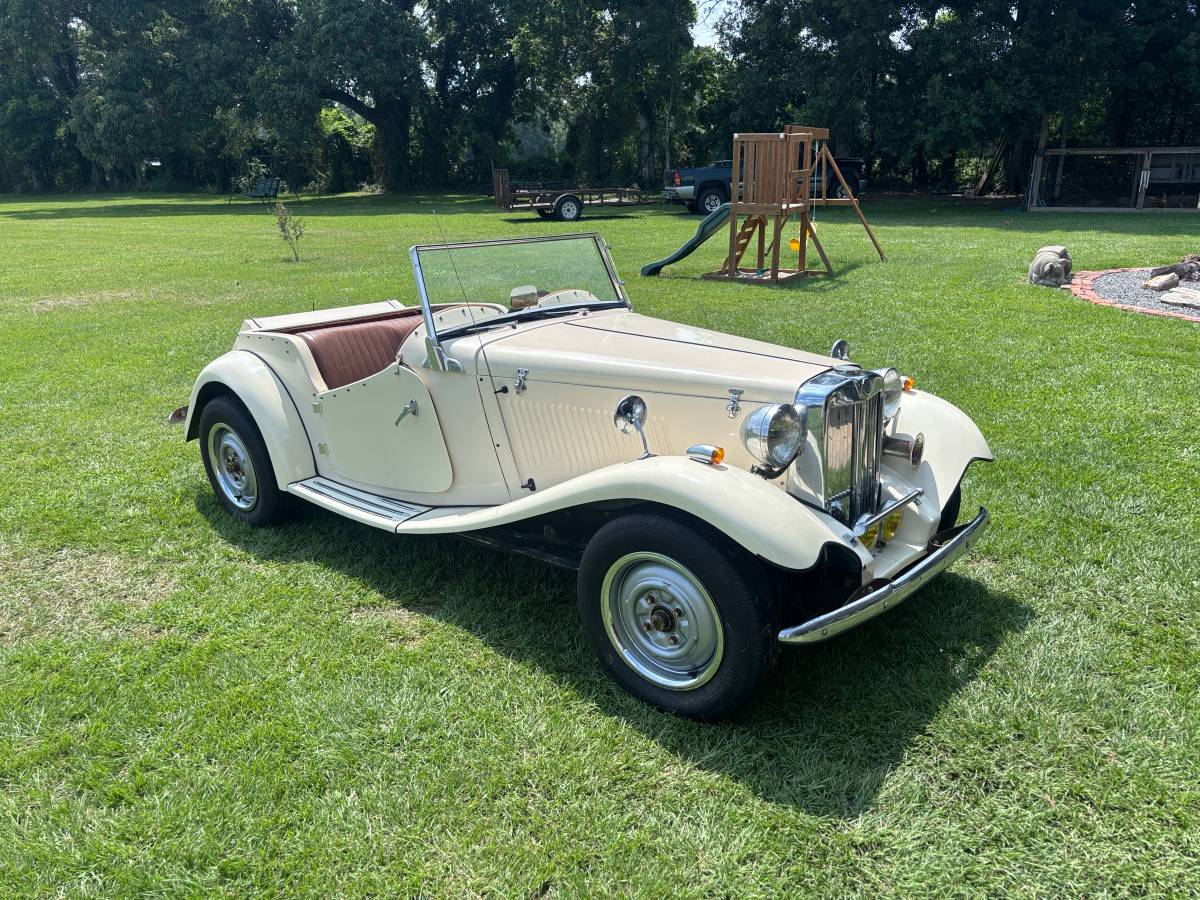 Volkswagen-1963-white-1