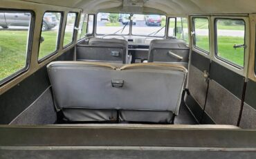Volkswagen-1966-1