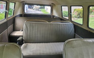 Volkswagen-1966-10