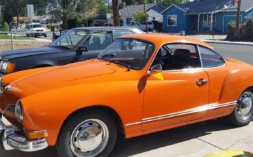 Volkswagen-1974-orange-2
